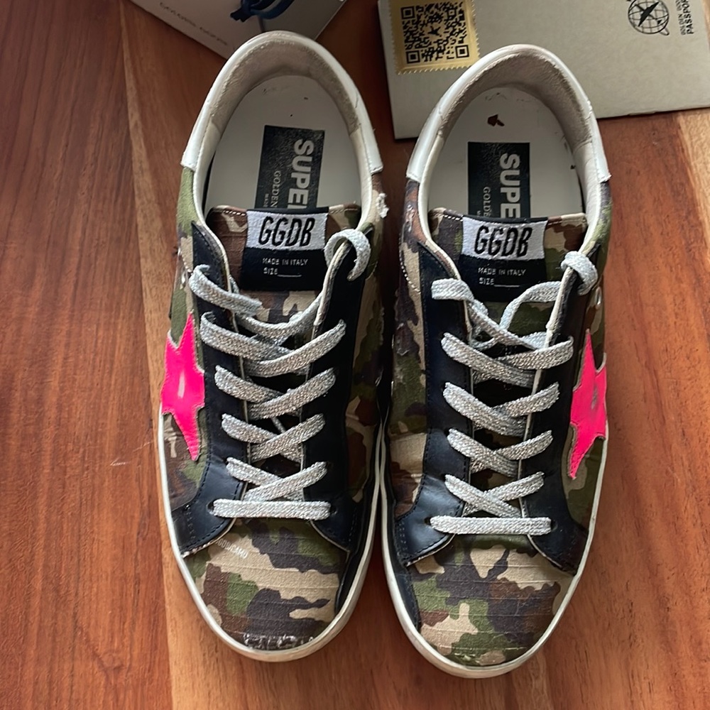 Golden Goose size 37